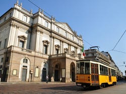 Tram in Milan, Teatro alla Scala
